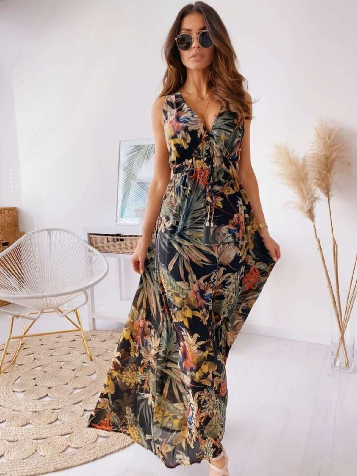 bohemian hawaiian dresses Womens Hawaiian Dresses, Summer Dresses For Women 2025 Floral Maxi Dress Boho Beach Party Wedding Guest Elegant Halter Spaghetti Strap Scoop Neck Smocked Ruffle Flowy Red