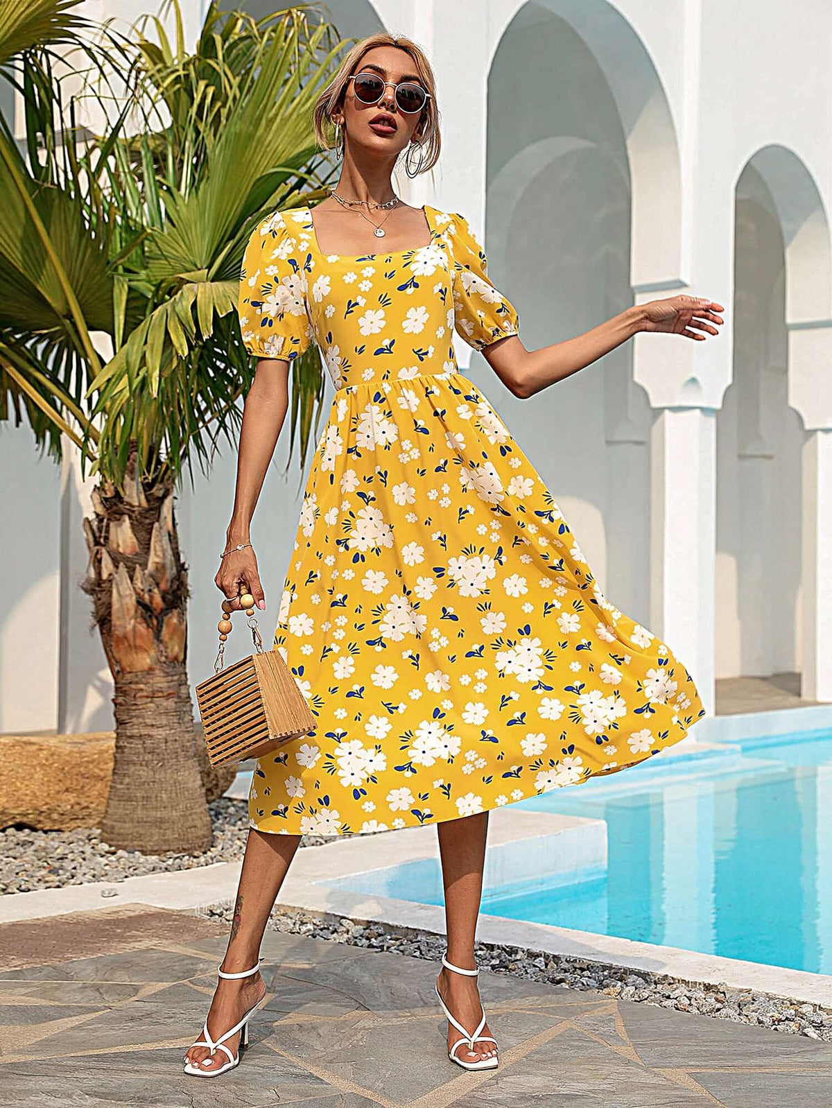 backless Floral Midi dress: Bohemian Floral Midi for Summer Black / Small