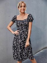 Load image into Gallery viewer, Black Floral Printed Midi Dress
