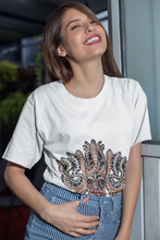 Load image into Gallery viewer, RollUp Unisex Snake Skull T-Shirt
